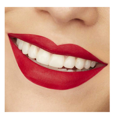 Labial Líquido Vogue A Prueba De Besos Baila 3ml