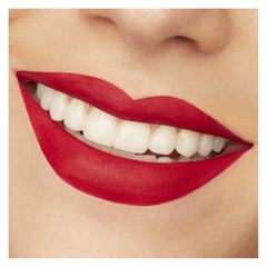 Labial Líquido Vogue A Prueba De Besos Decidida 3ml